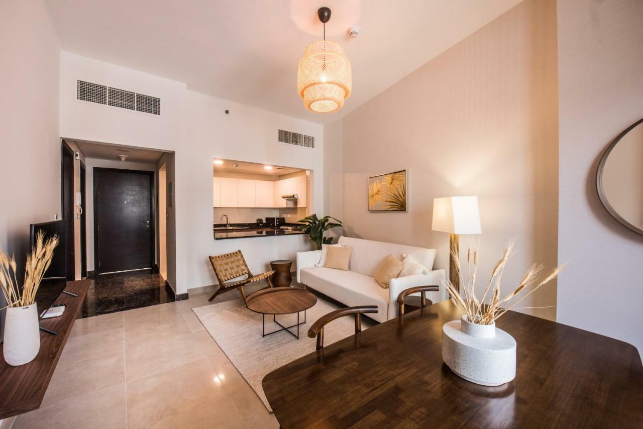 Fantastay Sparkle Tower One Bedroom Suite Marina View Dubai Bagian luar foto