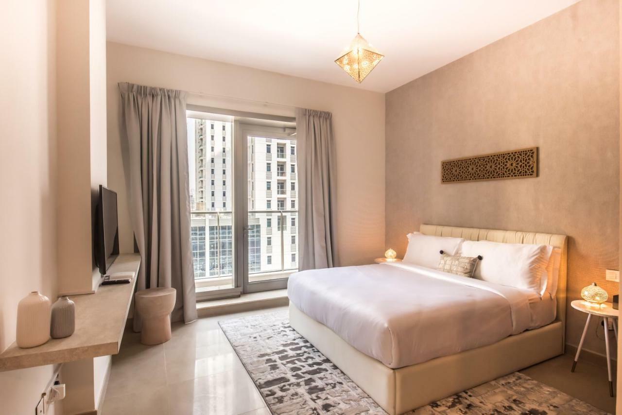 Fantastay Sparkle Tower One Bedroom Suite Marina View Dubai Bagian luar foto