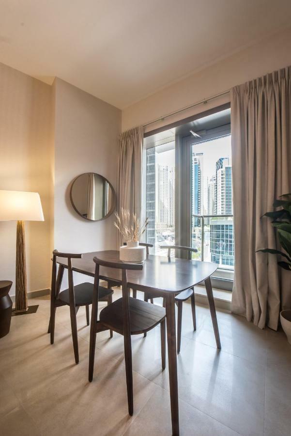 Fantastay Sparkle Tower One Bedroom Suite Marina View Dubai Bagian luar foto